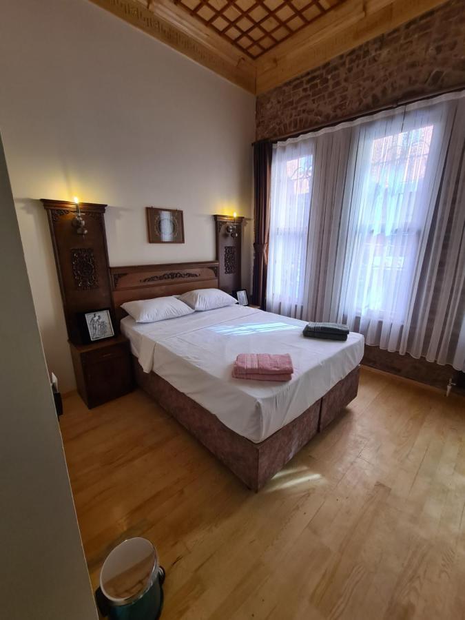 Antique Pearl Hotel Istanbul Bagian luar foto