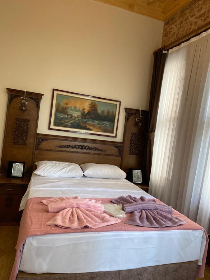 Antique Pearl Hotel Istanbul Bagian luar foto