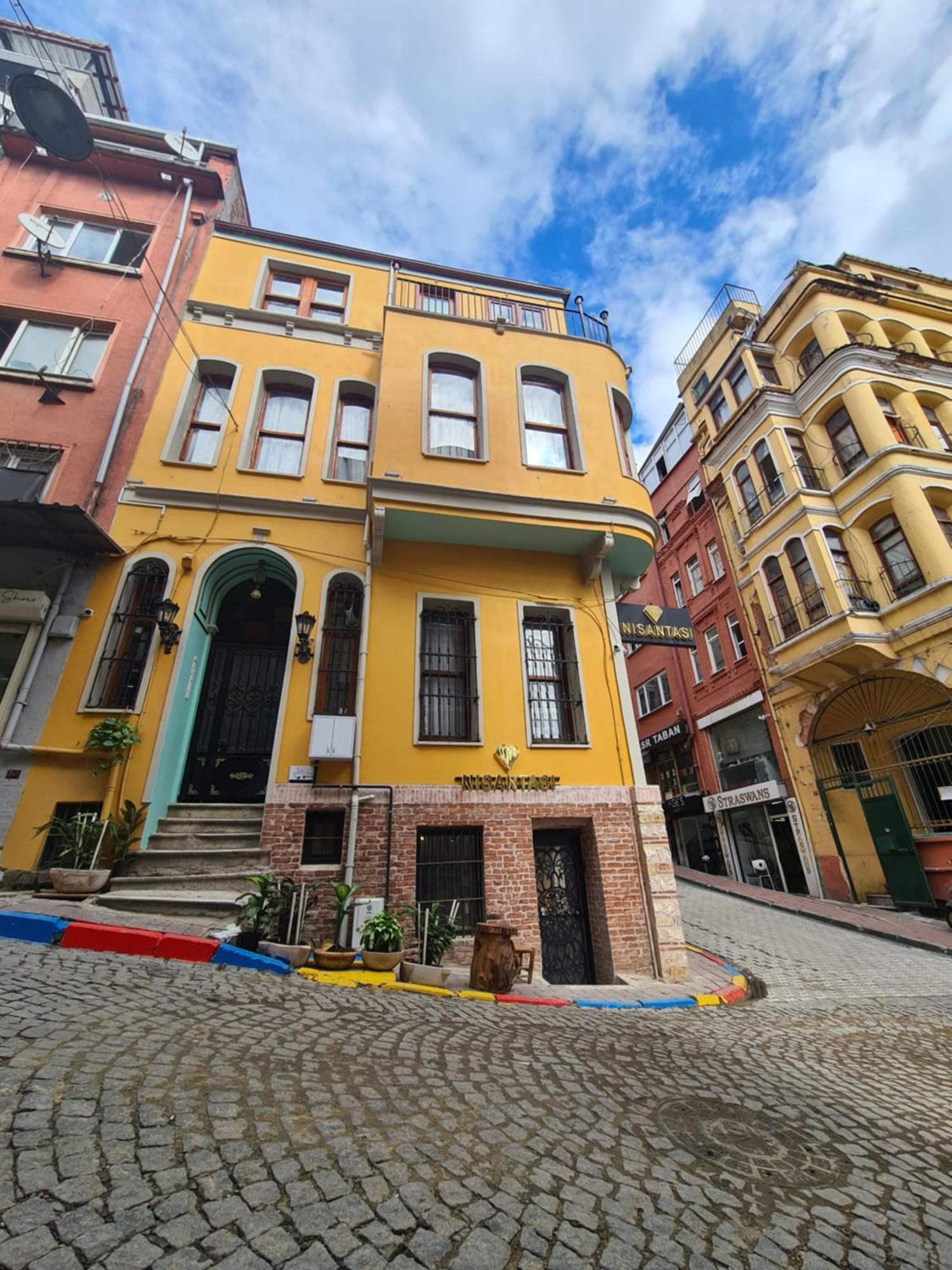 Antique Pearl Hotel Istanbul Bagian luar foto